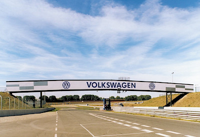 Bild Motorpark Oschersleben